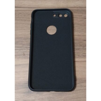 CAPA CAPINHA AVELUDADA COM PROTEÇÃO DE CAMERA (7 PLUS 8 PLUS)